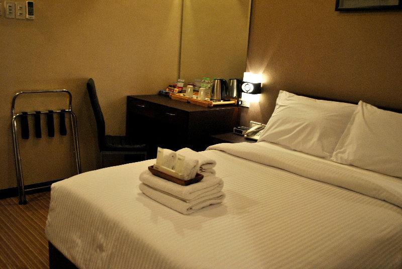 Orion Hotel มะนิลา ภายนอก รูปภาพ